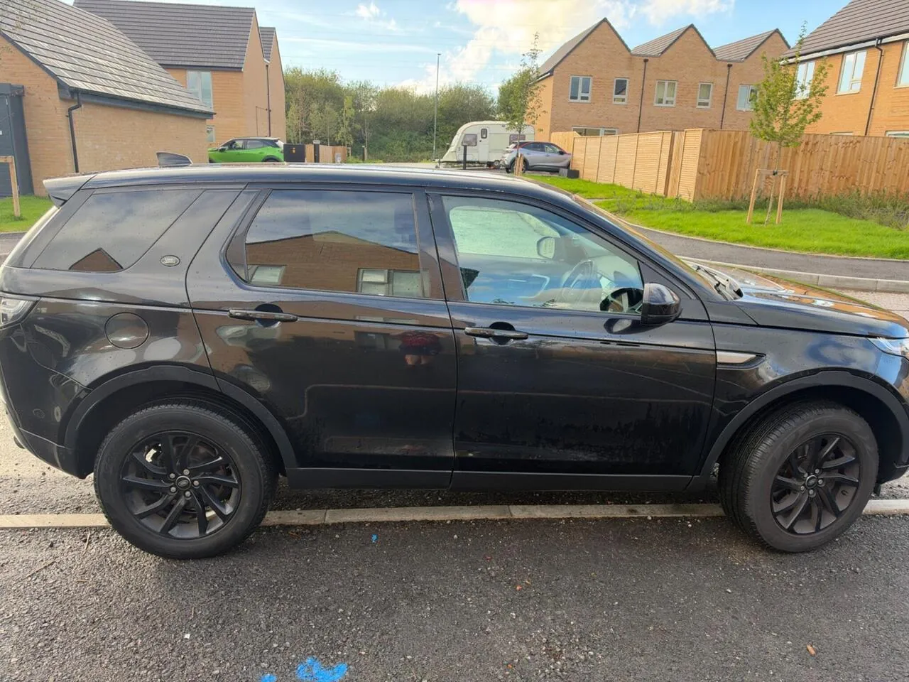 Land Rover Discovery Sport 2017 photo 5