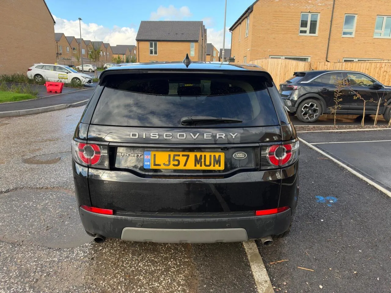 Land Rover Discovery Sport 2017 photo 4