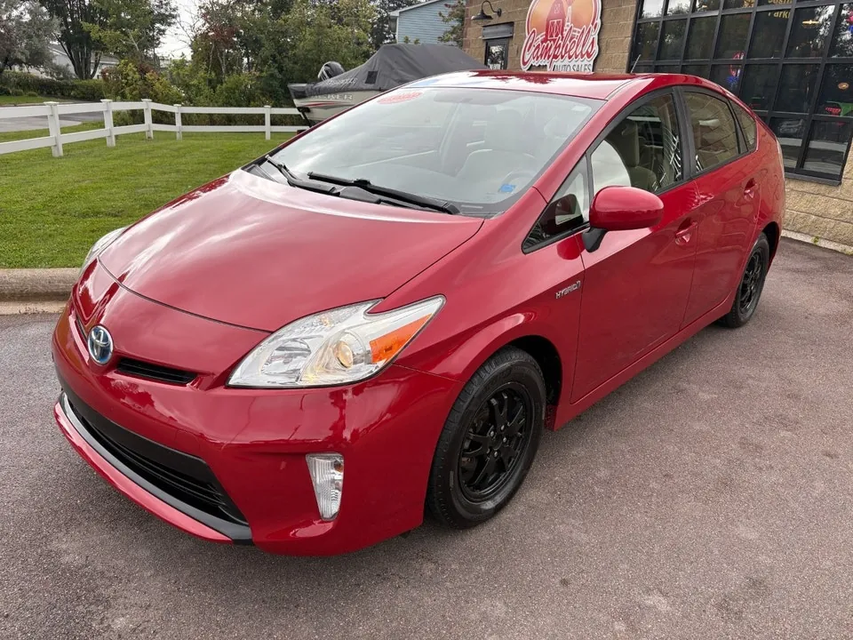 Toyota Prius 2015 photo 3