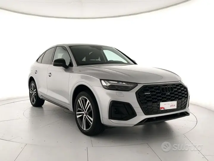 Audi Q5 2023 photo 3