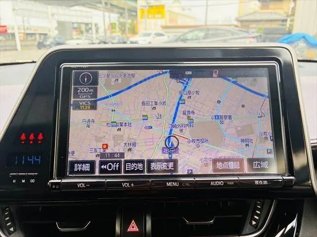 Toyota C-Hr 2017 photo 4