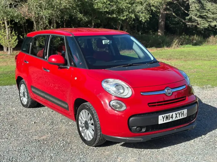 Fiat 500L 2014 photo 2