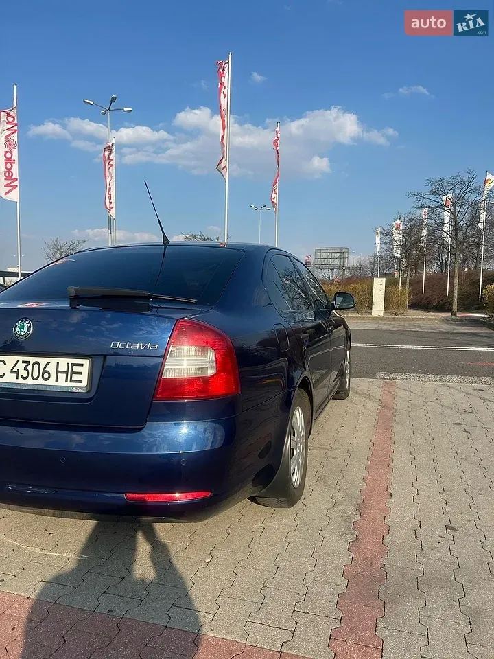 Skoda Octavia 2010 photo 5