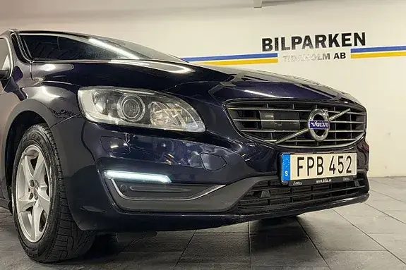 Volvo V60 2018 photo 3