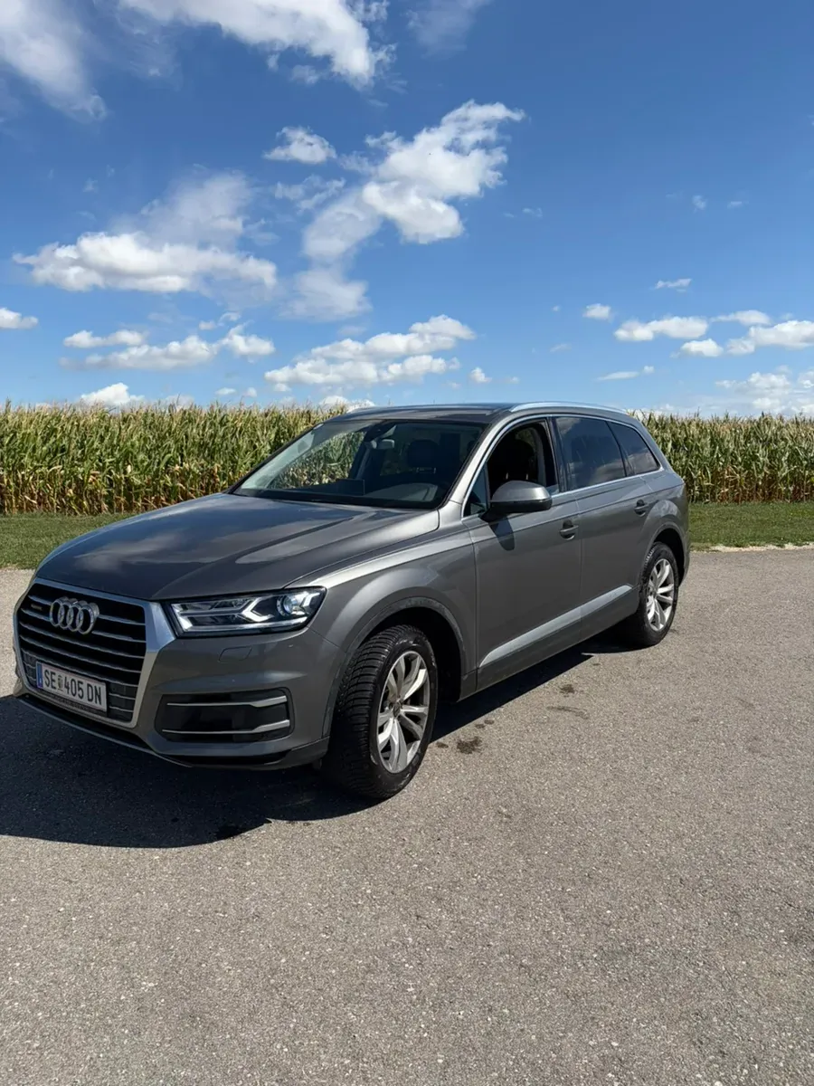 Audi Q7 2015 photo 3