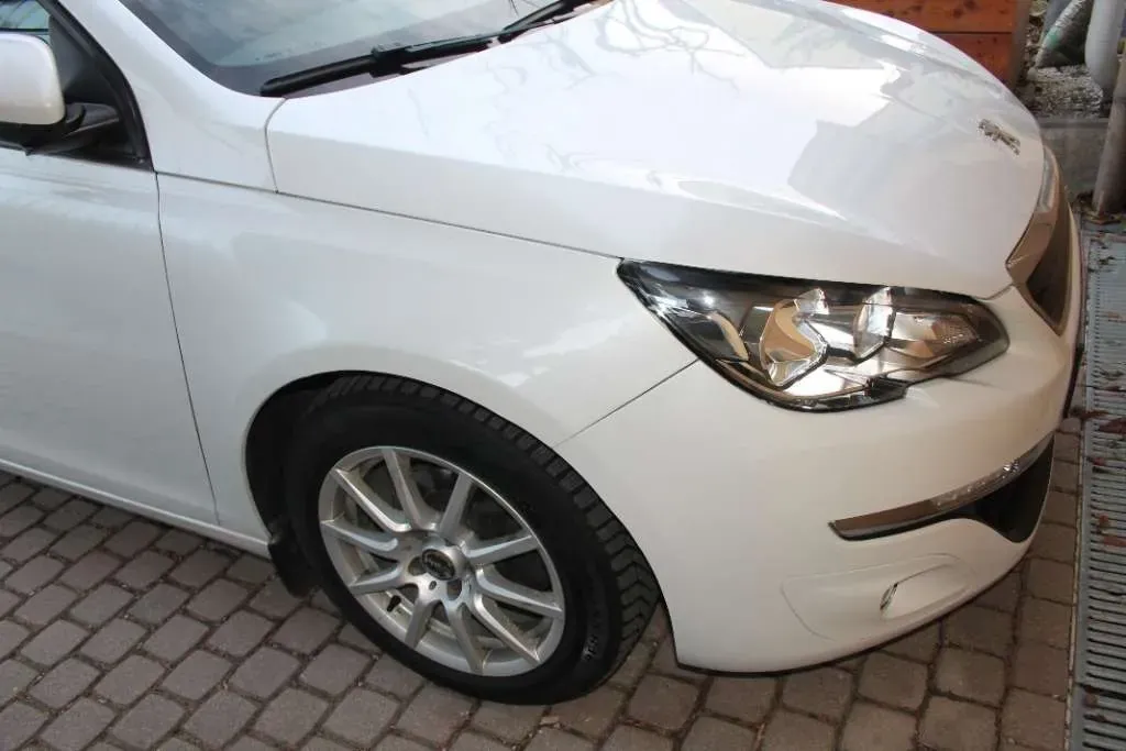 Peugeot 308 2014 photo 3