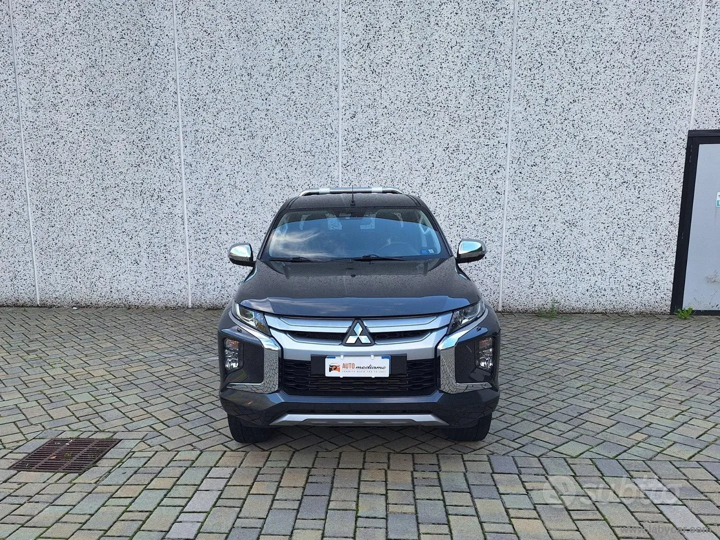 Mitsubishi L200 2021 photo 2