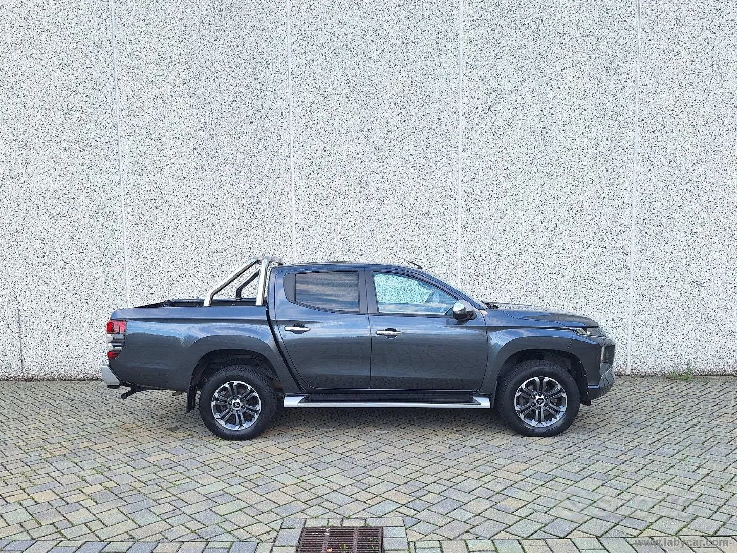 Mitsubishi L200 2021 photo 4