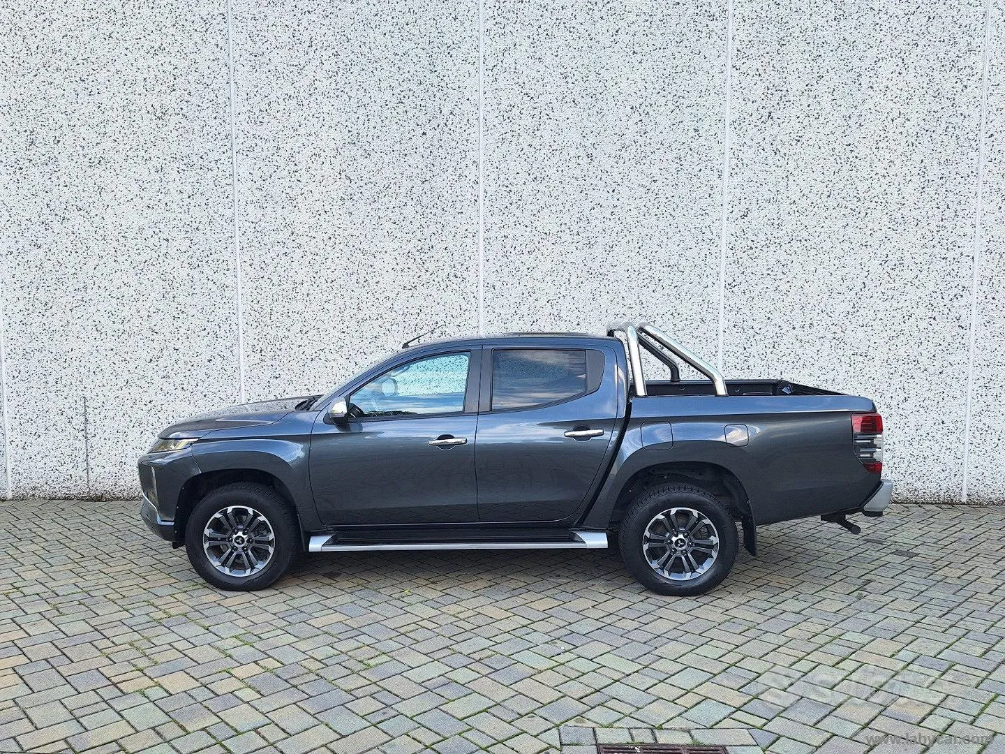 Mitsubishi L200 2021 photo 5