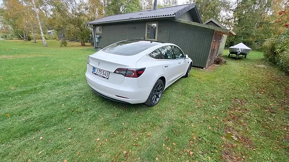 Tesla Model 3 2020 photo 5