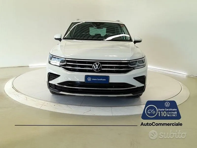 Volkswagen Tiguan 2023 photo 2