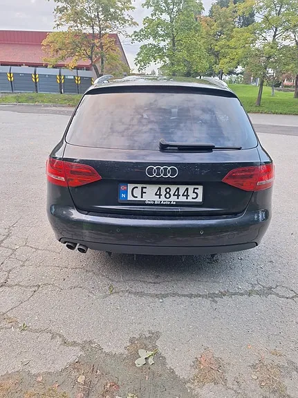 Audi A4 2009 photo 4