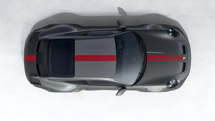 Porsche 911 2021 photo 4