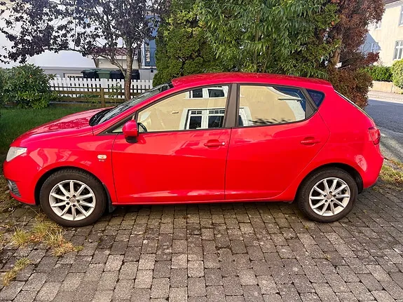 Seat Ibiza 2012 photo 5