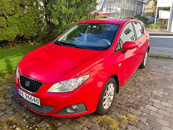 Seat Ibiza 2012 photo 4