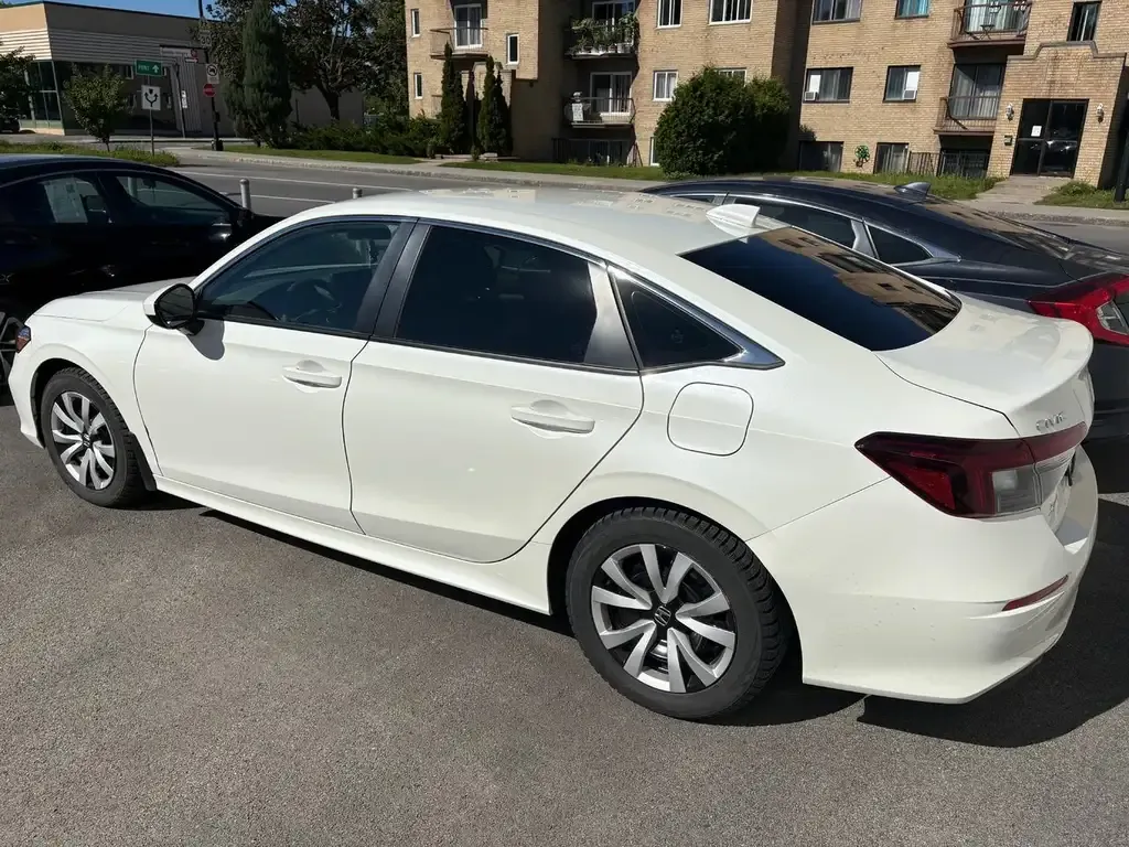Honda Civic 2025 photo 4