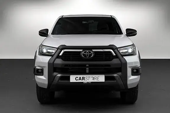 Toyota Hilux 2025 photo 3