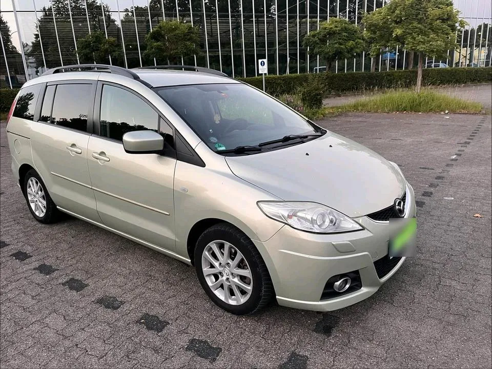 Mazda 5