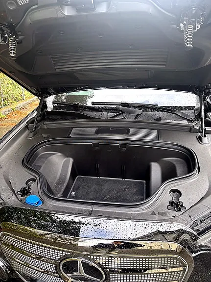 Mercedes-Benz Glc400 2027 photo 4