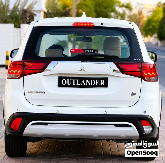Mitsubishi Outlander 2022 photo 4