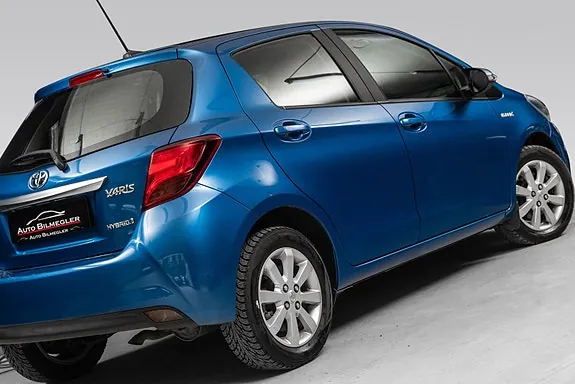 Toyota Yaris 2014 photo 4