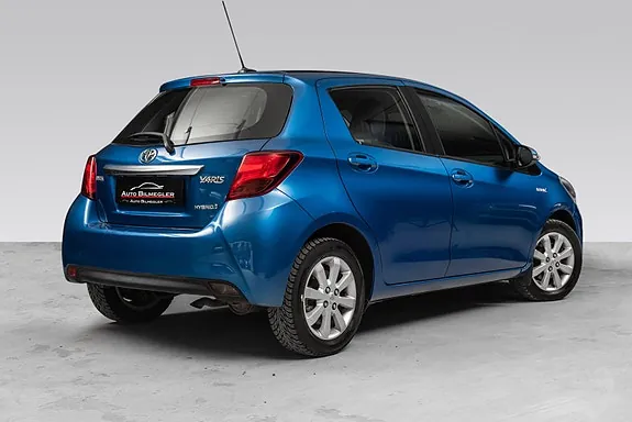 Toyota Yaris 2014 photo 2