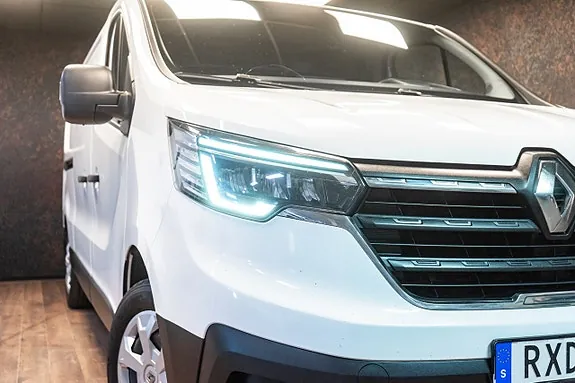 Renault Trafic 2023 photo 4