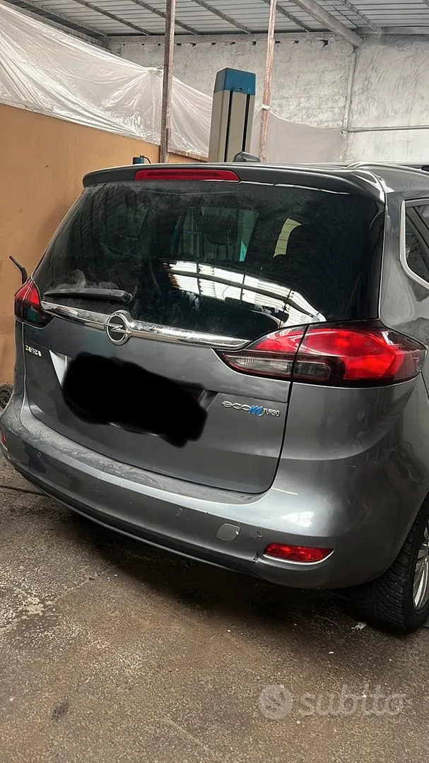 Opel Zafira 2018 photo 2