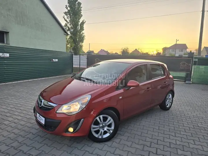 Opel Corsa D 2012 photo 3