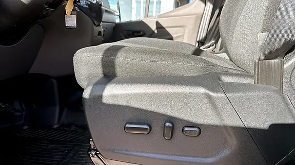 Ford Transit 2025 photo 5