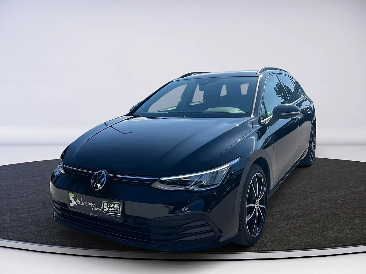 Volkswagen Golf 2023 photo 3