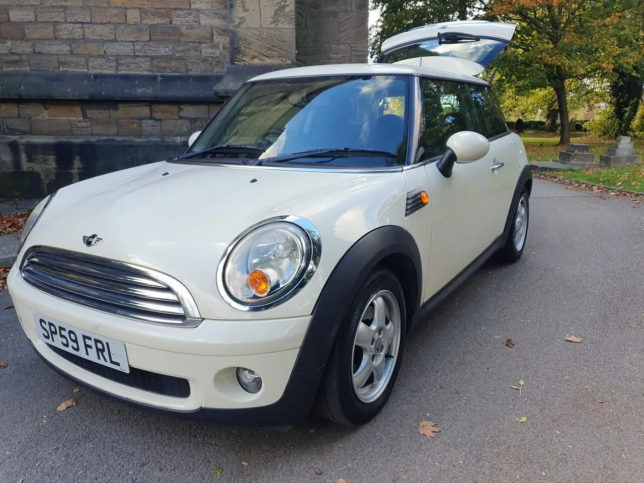 Mini Cooper 2009 photo 2
