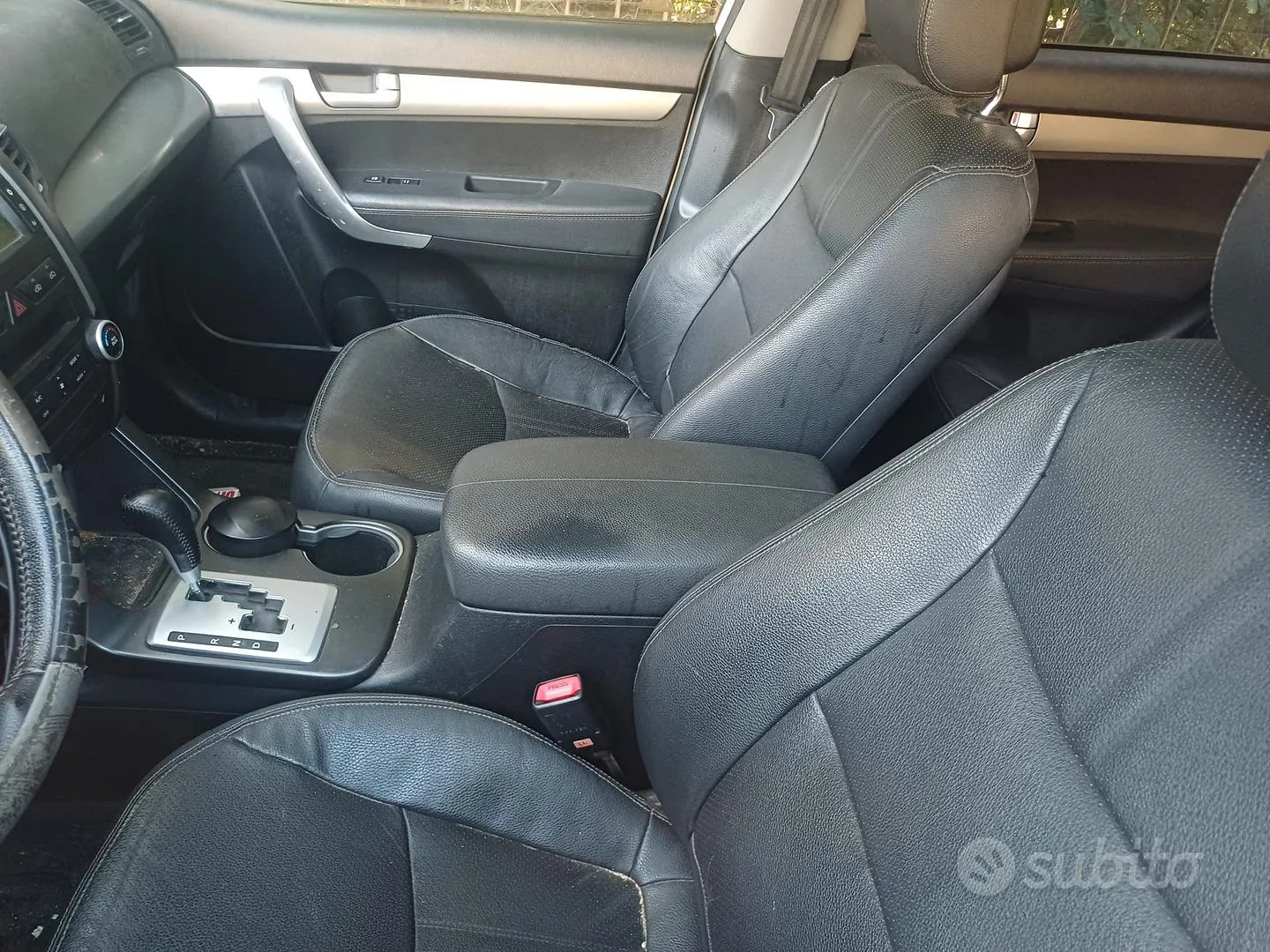Kia Sorento 2012 photo 3