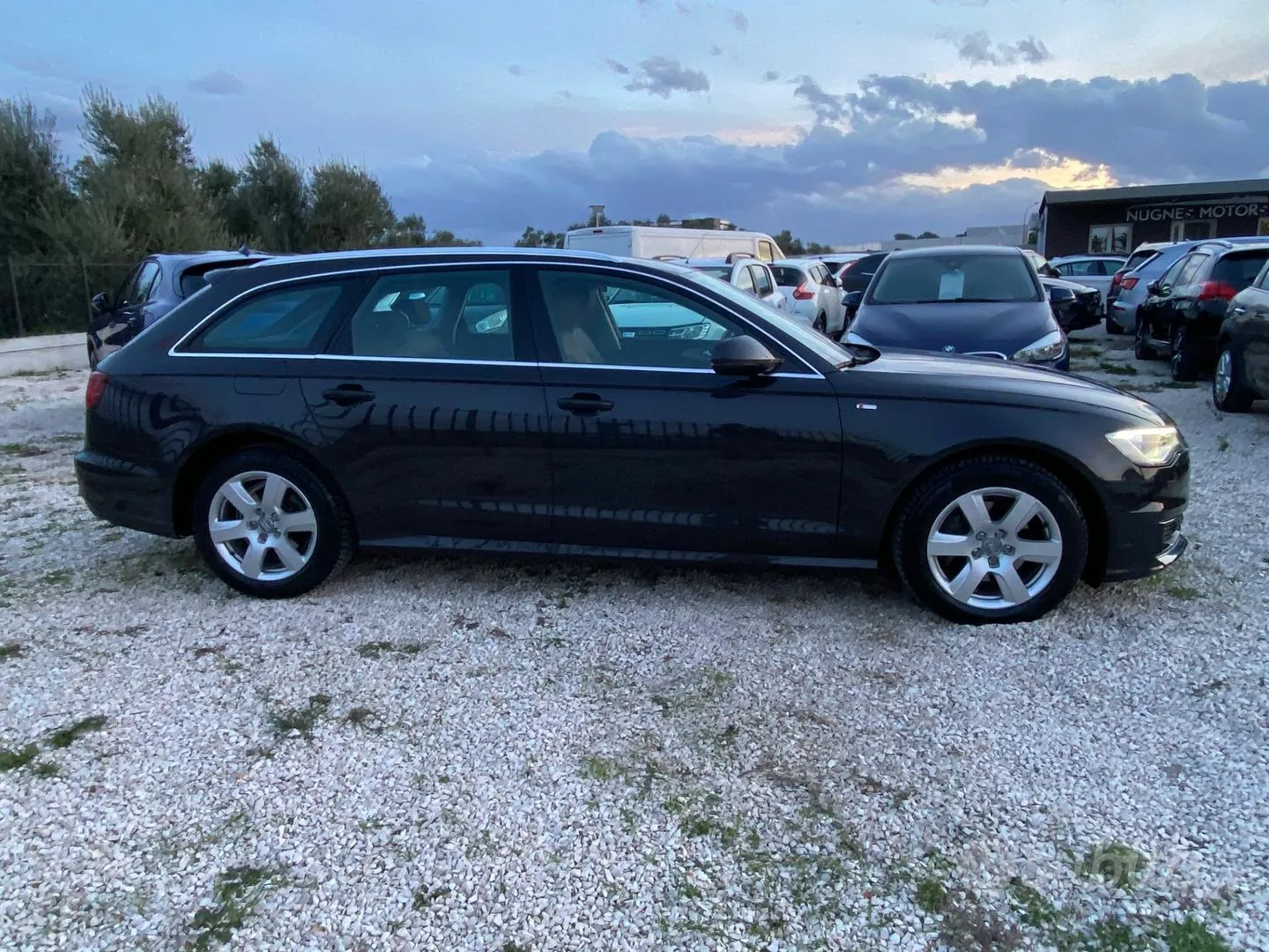 Audi A6 Avant 2015 photo 2