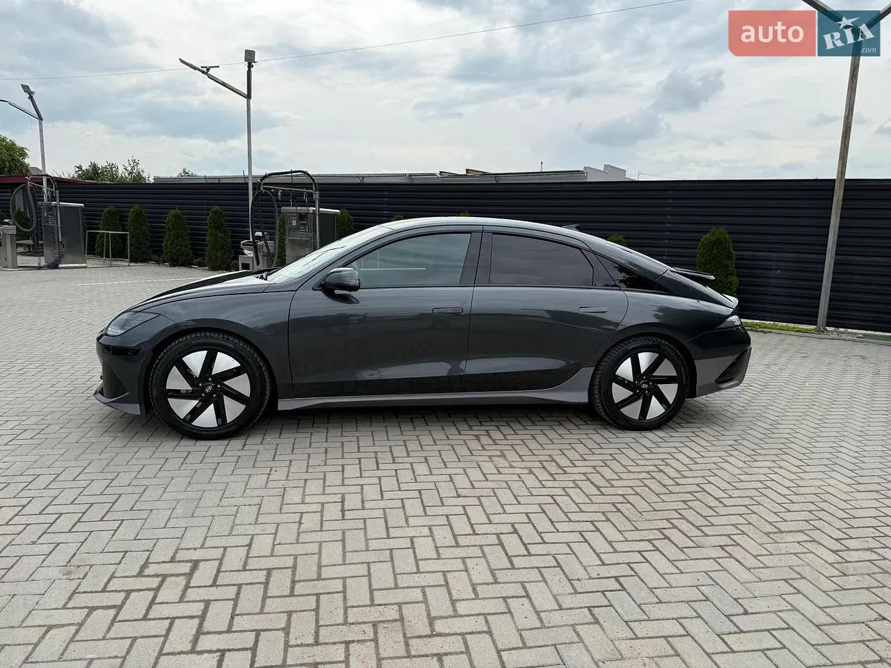 Hyundai Ioniq 6 2023 photo 3