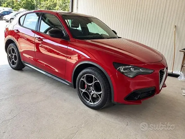 Alfa Romeo Stelvio 2023 photo 2