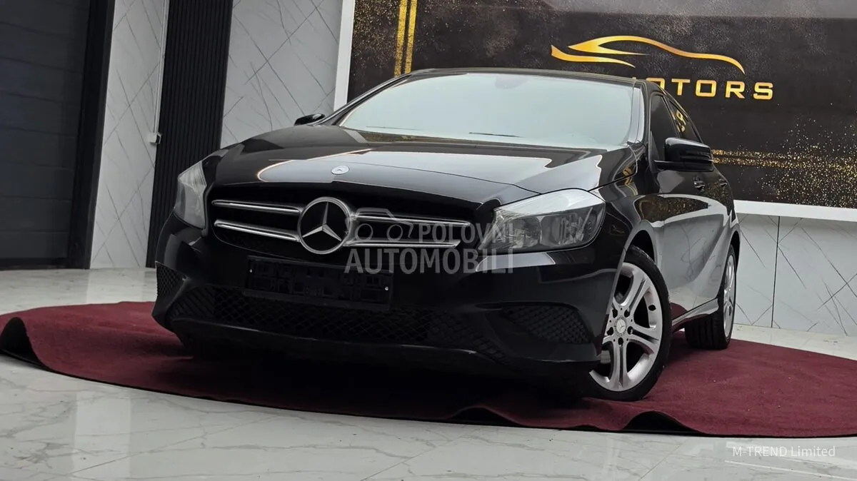 Mercedes-Benz A 200 2013 photo 2