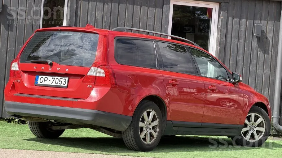 Volvo V70 2008 photo 4