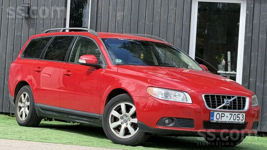 Volvo V70 2008 photo 2