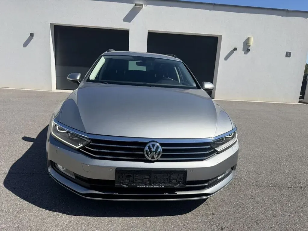 Volkswagen Passat 2016 photo 2