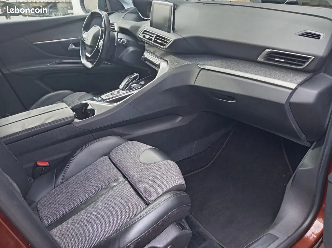Peugeot 3008 2017 photo 5