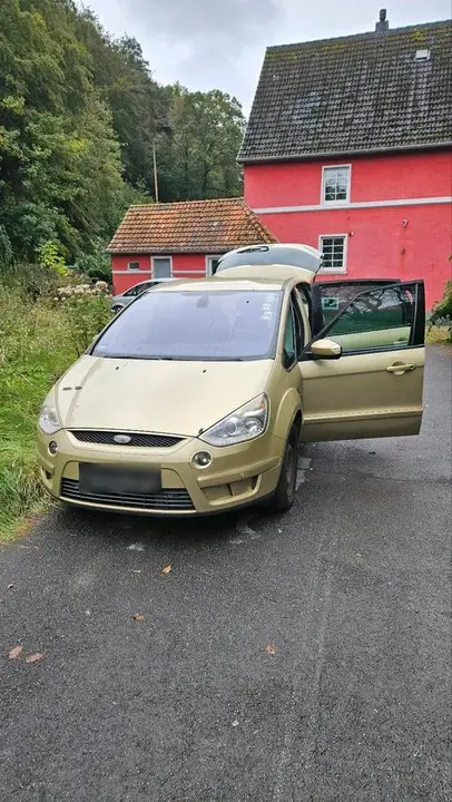 Ford S-Max