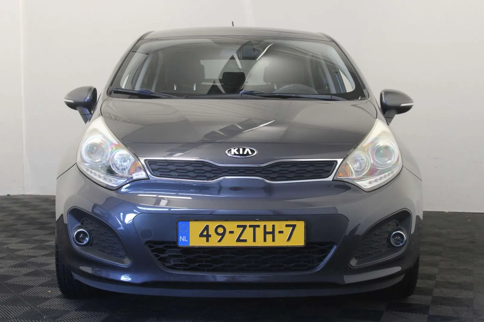 Kia Rio 2013 photo 2