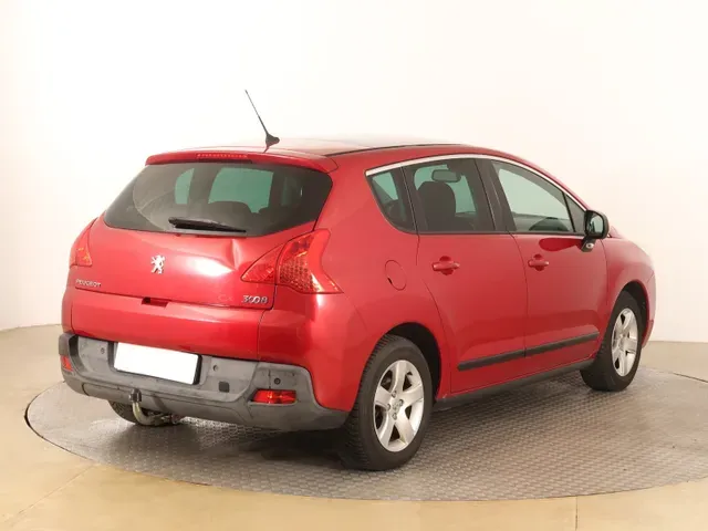 Peugeot 3008 2010 photo 4