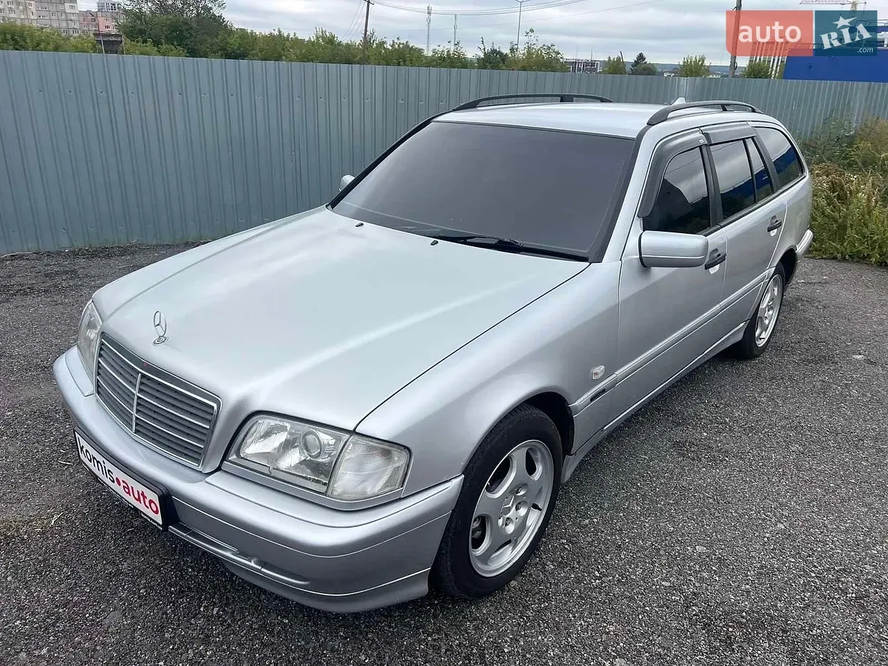 Mercedes-Benz C-Class 2000 photo 5