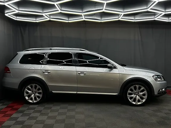 Volkswagen Passat Alltrack 2013 photo 3