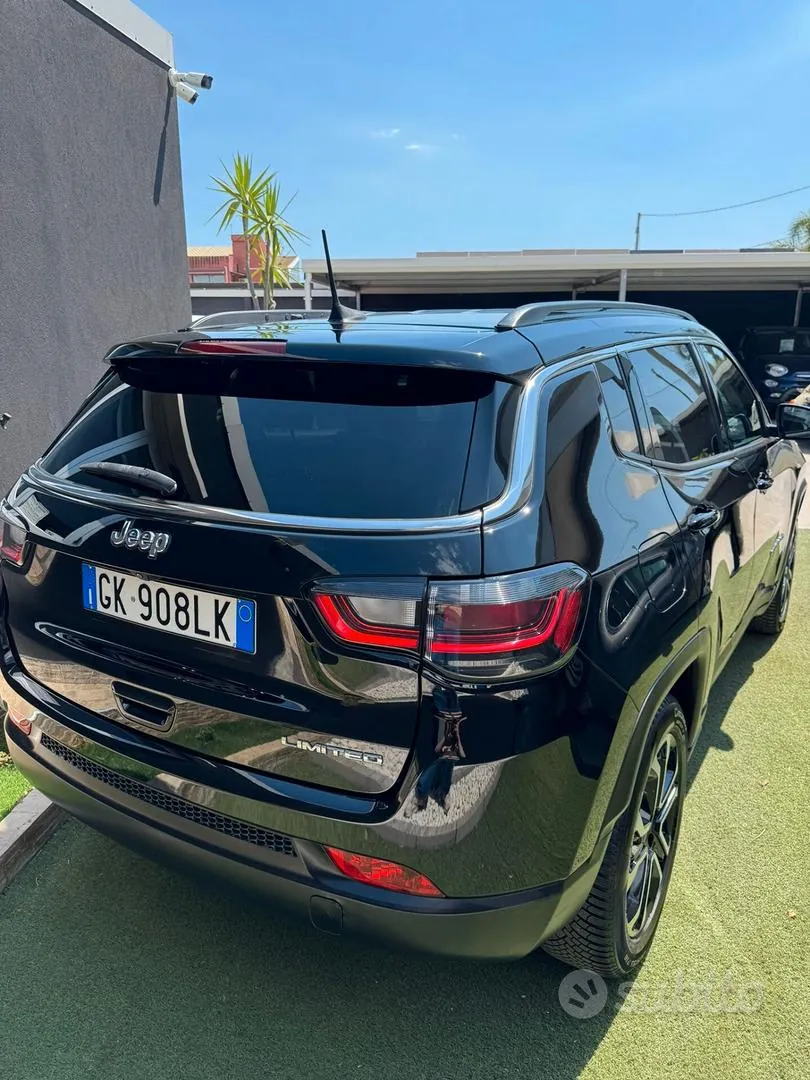 Jeep Compass 2022 photo 2