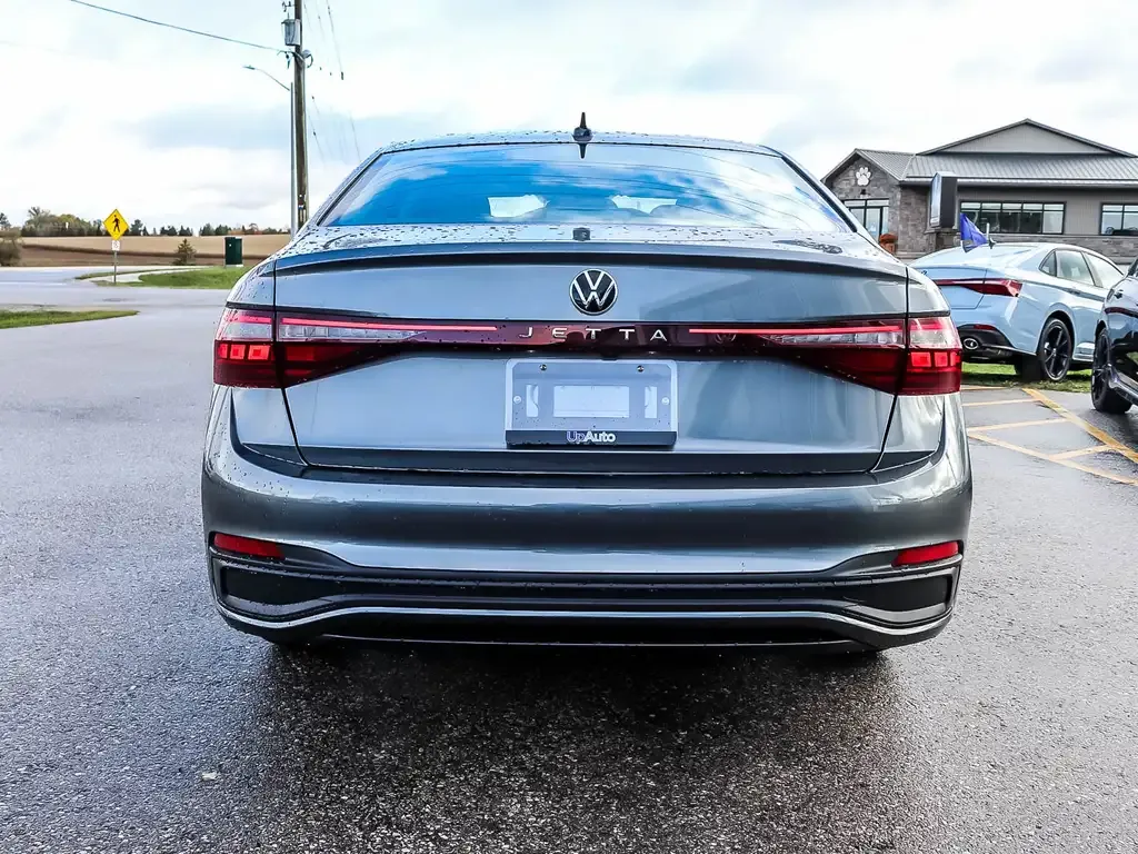 Volkswagen Jetta 2026 photo 4