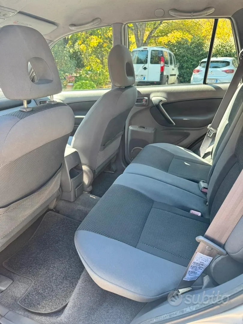 Toyota Rav4 2002 photo 5