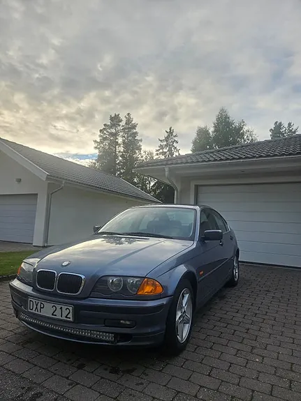 BMW 320I 1999 photo 2